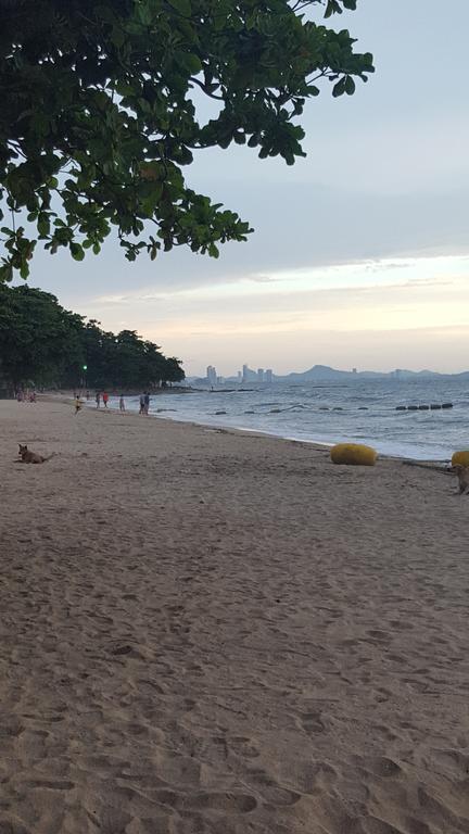 Ferienwohnung A101 The Ocean Pearl Pattaya Zimmer foto